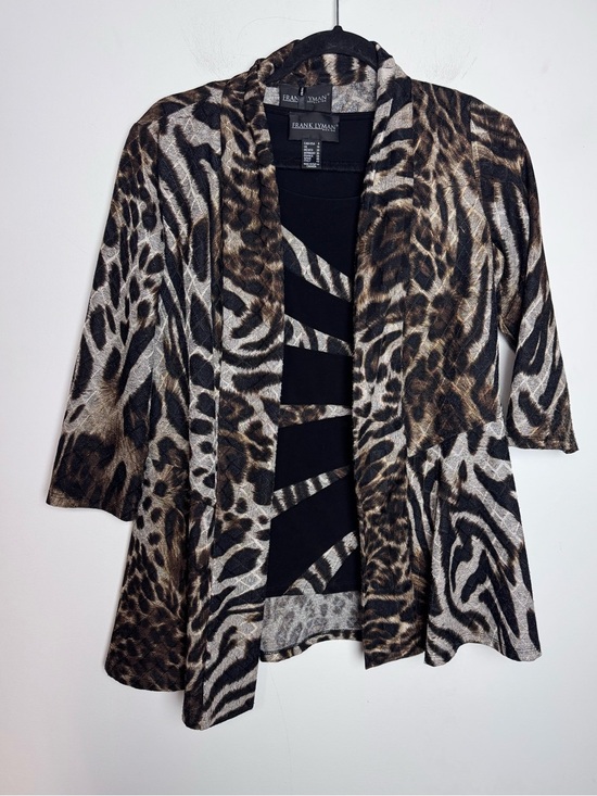 Frank Lyman Jackets & Blazers - Frank Lyman blouse jacket set Tiger print